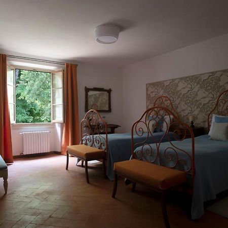 Fattoria Di Caticciano, Elegante Affittacamere Relax E Natura Vicino Firenze Pelago Exterior foto
